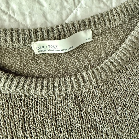 NWOT OAK + FORT Olive Green Crew Neck Sweater Soft Texture - Picture 4 of 11